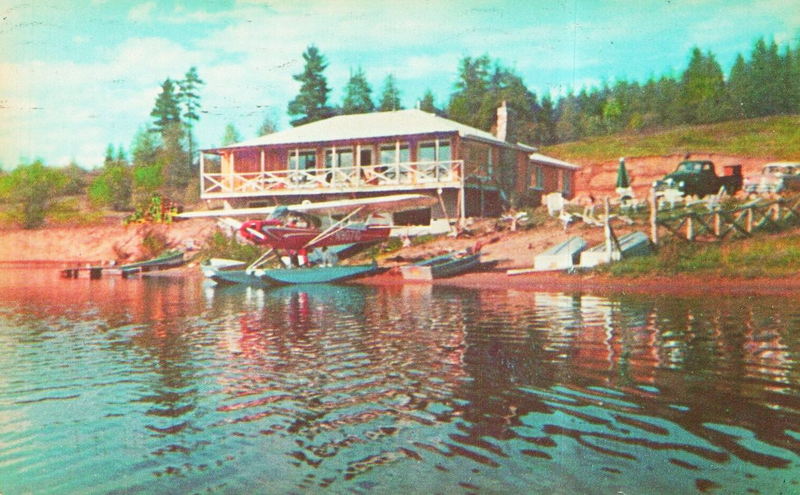 Aerotel Lodge - Vintage Postcard (newer photo)